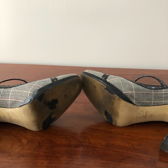 Circa Joan & David Plaid Mary Jane Heels - Picture 4 of 6
